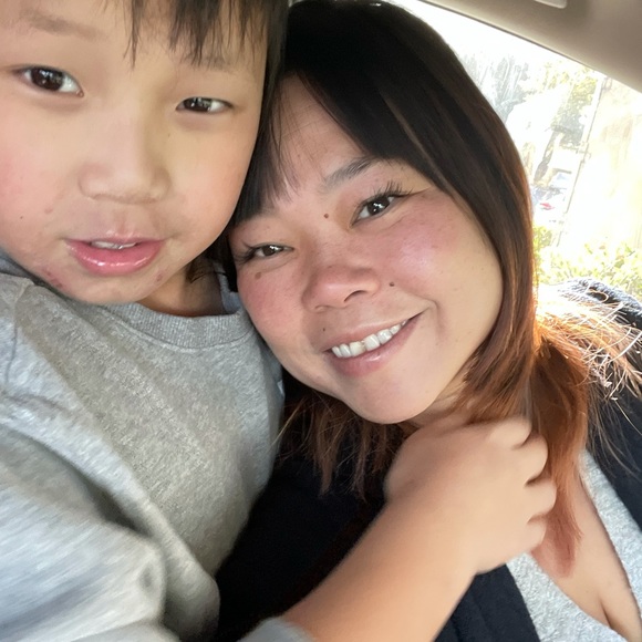 Meet the posher 😍 top 10% seller 👍👍👍 - Picture 5 of 9